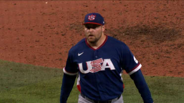 Bednar poncha a Marte y sale de aprietos