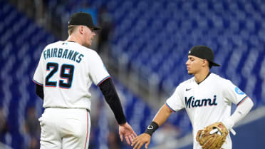 Pete Fairbanks seals the Marlins' 4-1 win