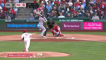 Bryson Stott's diving play