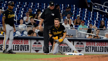 Jake Mangum's triple to lead off the 5th inning