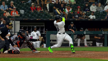 Lenyn Sosa's two-run single