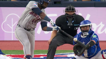 Yordan Alvarez's three-run home run (18)