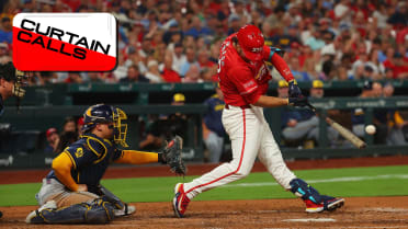 Nolan Arenado clears the bases to lift the Cardinals