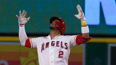 Oswald Peraza's two-run single