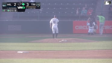Demetrio Crisantes sustains a left shoulder injury