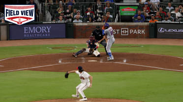 Field View: Luis Robert Jr.'s solo home run