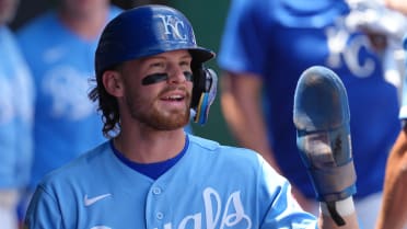 Bobby Witt Jr. scores on error