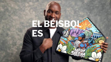 Yordan Alvarez shares unique home plate artwork