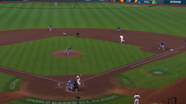 Team Italy turns a nifty double play