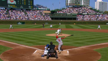 Jimmy Crooks batea un triple