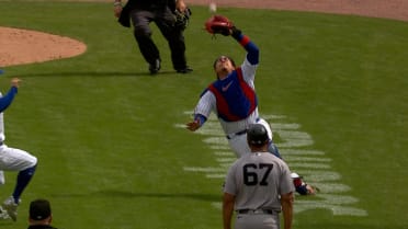 Miguel Amaya's terrific sliding catch