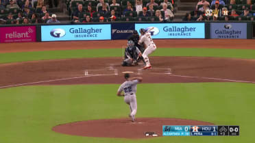 Jeremy Peña's solo home run (9)