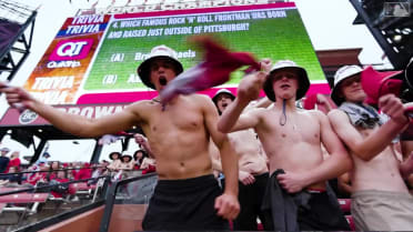 Cards Insider: Tarps Off!