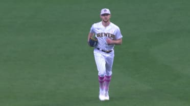 Eric Lauer earns win in relief