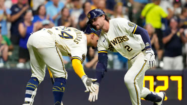 Brice Turang's game-tying homer (12)