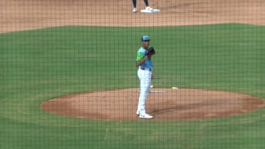 Brandon Clarke tops 100 mph on the mound