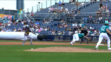 Rowdy Tellez's unassisted double play