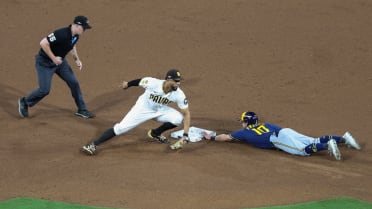 Sal Frelick's stolen base
