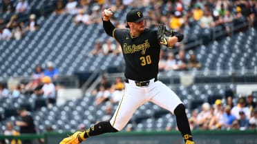 Paul Skenes collects his 10th K