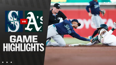Mariners vs. A's Highlights