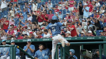 CJ Abrams scores on a throwing error