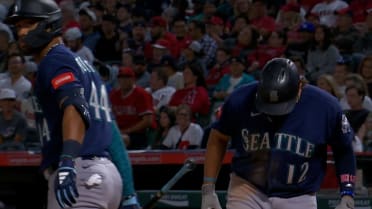 Julio Rodríguez intentionally walked, prepares for AB