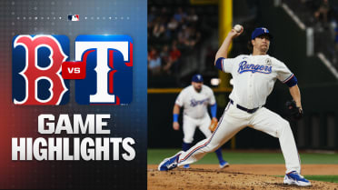 Jacob deGrom strikes out eight in Rangers' 4-2 win