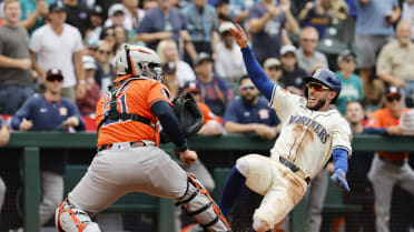 Astros relay nabs Miles Mastrobuoni at home plate