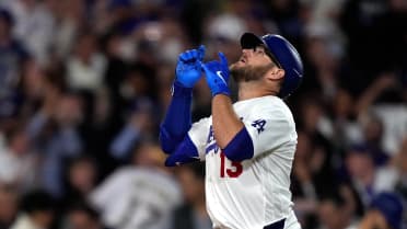 Tablazo solitario de Max Muncy  