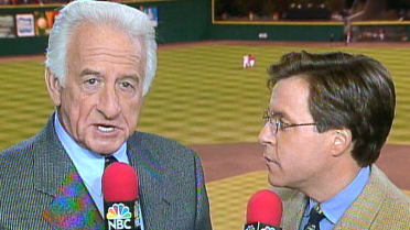 Bob Uecker and Bob Costas reunite in Brewers' booth