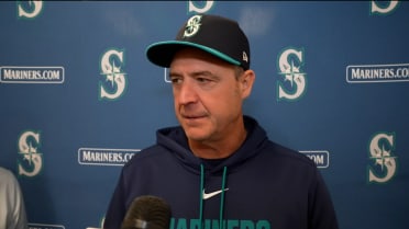 Dan Wilson credits the offense in Mariners' 4-1 win