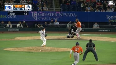 Tommy White doubles (5) on a sharp line drive to right fielder Kristian Robinson. Brayan Buelvas scores. Joshua Kuroda-Grauer scores.