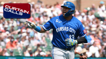 Salvy becomes the Royals' all-time home run leader
