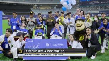 Kim, Go partner with Make-A-Wish Korea before game