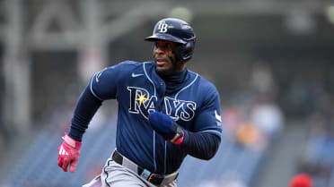 Yandy Díaz anota por un error