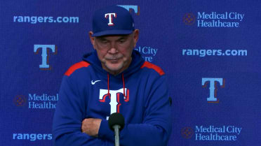 Bruce Bochy breaks down 2-0 loss to Blue Jays