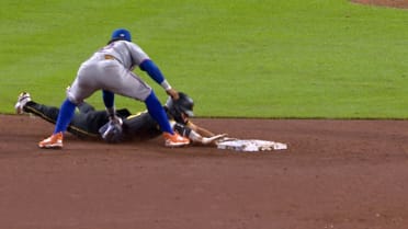 Brett Baty hoses Jacob Gonzalez at second base