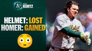 Nick Kurtz's solo home run (1)