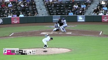 Ariel Armas homers (3) on a fly ball to left center field. Alex Ramírez scores.