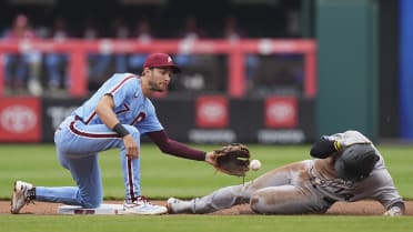 J.T. Realmuto nabs Ezequiel Tovar after review
