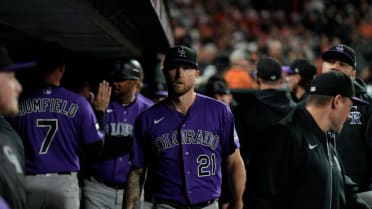 Kyle Freeland poncha a Rafael Devers