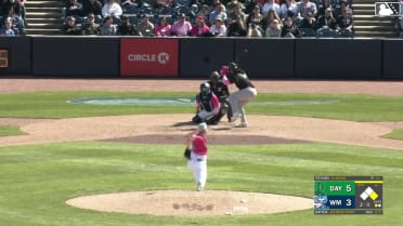 Alfredo Duno homers (3) on a fly ball to right field. Carlos Sanchez scores.