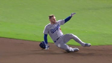 Freddie Freeman se va de 4-3