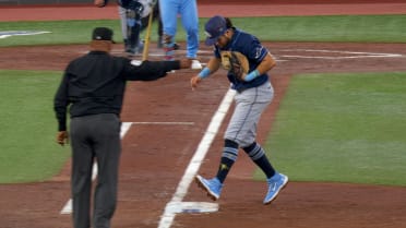 Jonathan Aranda's unassisted double play