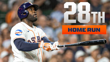 Yordan Alvarez's two-run home run (28)