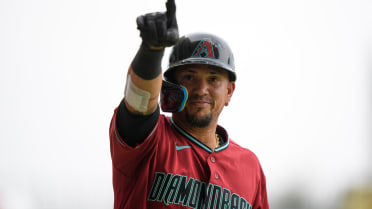 Ildemaro Vargas is named NL Player of the Week