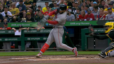 Wilyer Abreu pega tres hits en triunfo de Boston