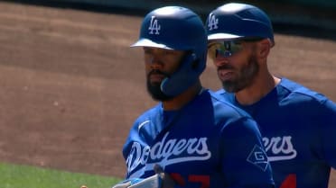 Teoscar Hernández's RBI single