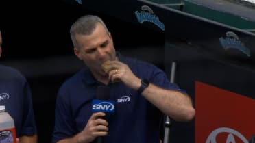 Steve Gelbs tries a Cleveland hot dog
