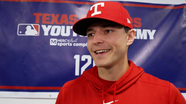Jack Leiter surprises kids at Rangers Youth Academy